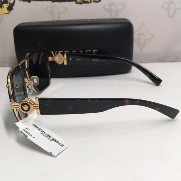 NEW AUTHENTIC Versace Black and Gold Sunglasses. VE2228 - Picture 10 of 13